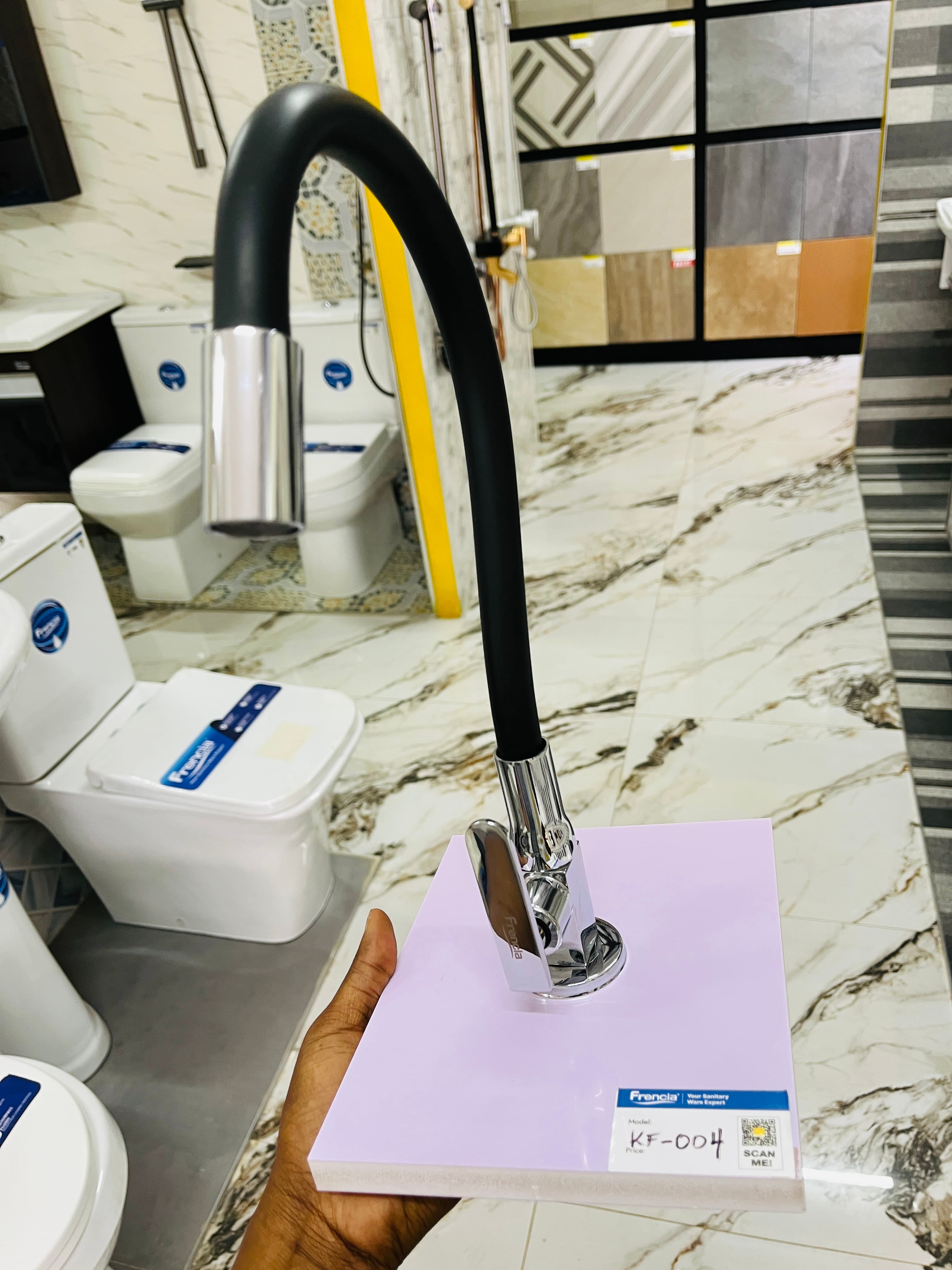 Faucets & mixer taps