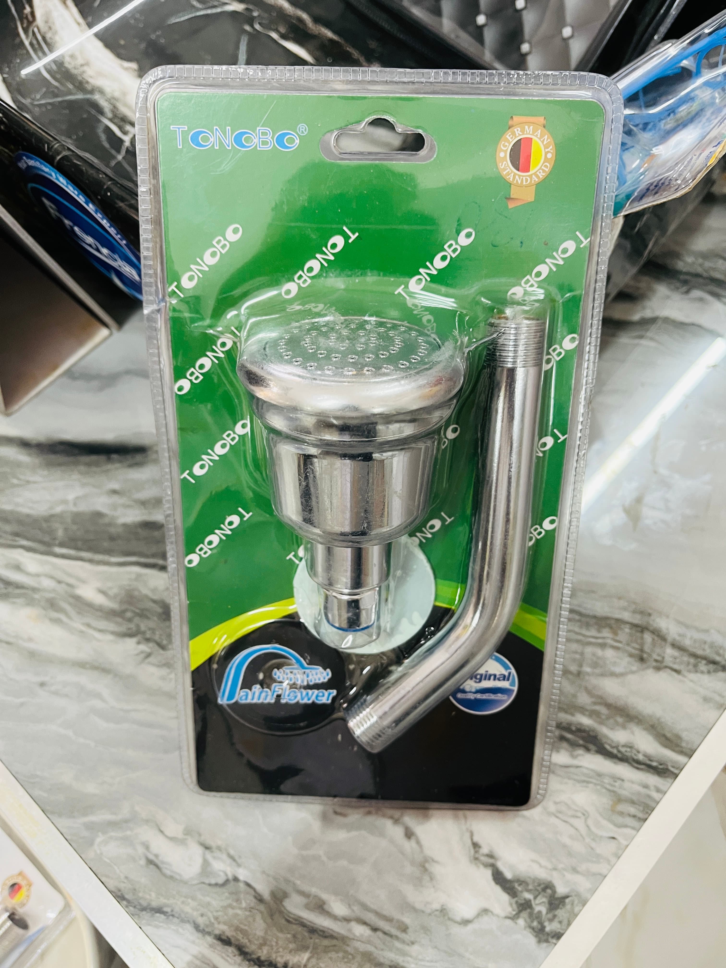 Showers & accessories